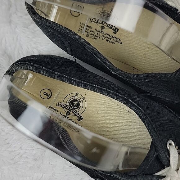 LOONEY TUNES Tweety Bird Canvas Shoes [SIZE 9]‎ - Picture 3 of 6